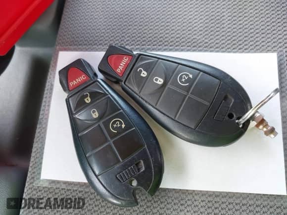 2014 Ram 1500 Big Horn z VIN 1C6RR7GT7ES460488, wystawiony jako IAAI lot #43292311 z przebiegiem 176 161 mil mil oraz . Historia ofert i sprzedaży dostępna na DreamBid. Obrazek 11.