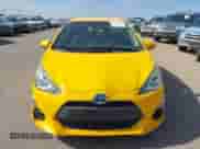 2015 Toyota Prius One z VIN JTDKDTB34F1088656, wystawiony jako IAAI lot #42437290 z przebiegiem 147 044 mil mil oraz . Historia ofert i sprzedaży dostępna na DreamBid. Obrazek 13.