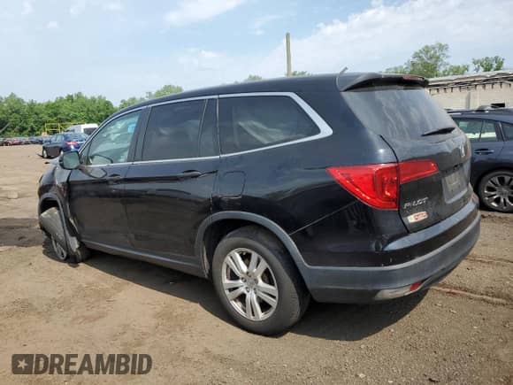 2018 Honda Pilot LX с VIN 5FNYF6H15JB023018, выставлен на аукционе Copart как лот 60627515 с пробегом Не указан миль и Списание • Salvage title. История ставок и продаж доступна на DreamBid. Изображение 2.