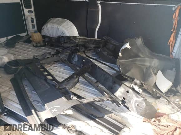 2019 Ram ProMaster Cargo z VIN 3C6TRVCG7KE539385, wystawiony jako Copart lot #76939384 z przebiegiem Nie podano mil oraz Szkoda całkowita • Salvage title. Historia ofert i sprzedaży dostępna na DreamBid. Obrazek 12.