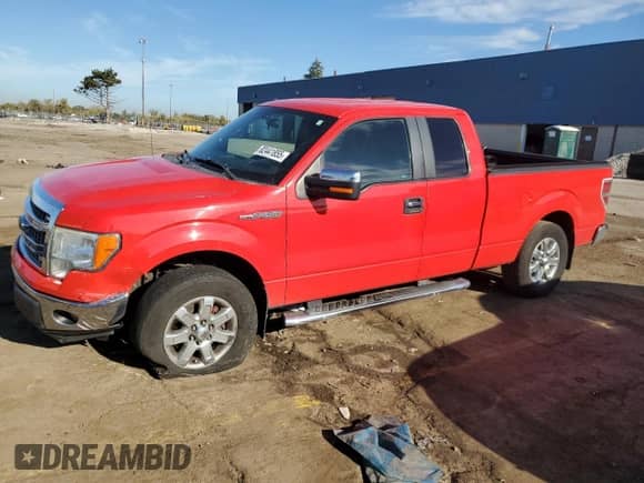 2013 Ford F-150 XLT with VIN 1FTFX1CF1DFC86729, listed as a Copart auction lot 82441855 with 171,472 mi miles and Clean title. Bid and sale history available at DreamBid. Image 1.