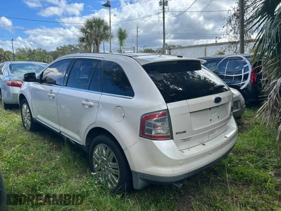 2010 Ford Edge Limited с VIN 2FMDK4KC3ABB63750, выставлен на аукционе Copart как лот 87107455 с пробегом 198 424 миль миль и Чистый • Clean title. История ставок и продаж доступна на DreamBid. Изображение 3.