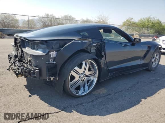 2019 Chevrolet Corvette Z06 3LZ with VIN 1G1YU2D66K5602899, listed as a Copart auction lot 70591644 with Not provided miles and Salvage title. Bid and sale history available at DreamBid. Image 3.