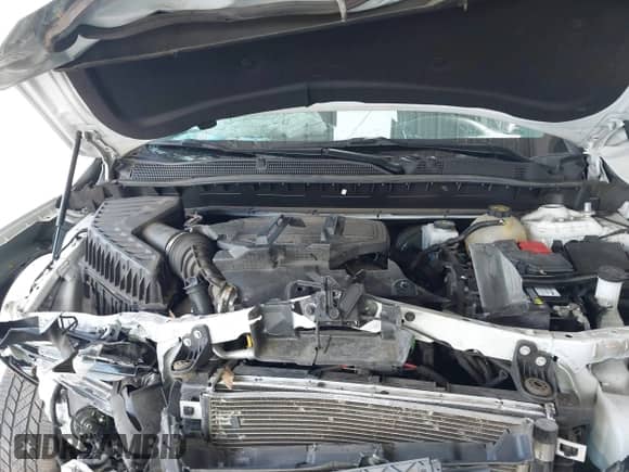 2021 Chevrolet Blazer LT with VIN 3GNKBCRS6MS577873, listed as a IAAI auction lot 43292991 with 84,432 mi miles and . Bid and sale history available at DreamBid. Image 10.