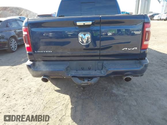 2020 Ram 1500 Limited z VIN 1C6SRFHT0LN146123, wystawiony jako IAAI lot #41407810 z przebiegiem 117 206 mil mil oraz . Historia ofert i sprzedaży dostępna na DreamBid. Obrazek 17.