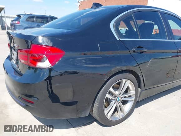 2018 BMW 3 Series 330i with VIN WBA8B9C54JEE83246, listed as a IAAI auction lot 43319232 with 55,385 mi miles and . Bid and sale history available at DreamBid. Image 6.