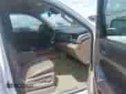 2017 Chevrolet Tahoe Premier z VIN 1GNSCCKC4HR308148, wystawiony jako IAAI lot #42264230 z przebiegiem 146 200 mil mil oraz . Historia ofert i sprzedaży dostępna na DreamBid. Obrazek 5.