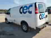 2008 Chevrolet Express Cargo z VIN 1GCGG25C581110752, wystawiony jako Copart lot #84923135 z przebiegiem 205 216 mil mil oraz Czysty tytuł • Clean title. Historia ofert i sprzedaży dostępna na DreamBid. Obrazek 2.