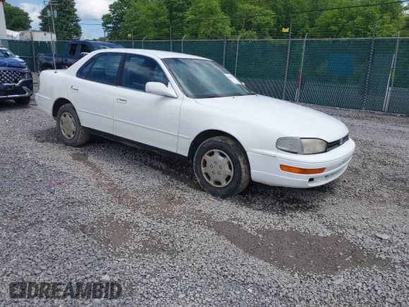 1992 Toyota Camry LE с VIN 4T1SK12E0NU021654, выставлен на аукционе IAAI как лот 42305378 с пробегом 305 421 миль миль и . История ставок и продаж доступна на DreamBid. Изображение 1.