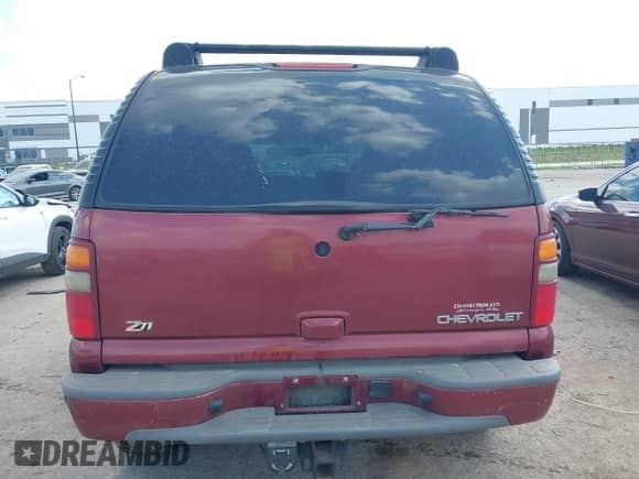 2003 Chevrolet Tahoe Z71 с VIN 1GNEK13Z73R253680, выставлен на аукционе IAAI как лот 43311713 с пробегом 265 386 миль миль и . История ставок и продаж доступна на DreamBid. Изображение 16.