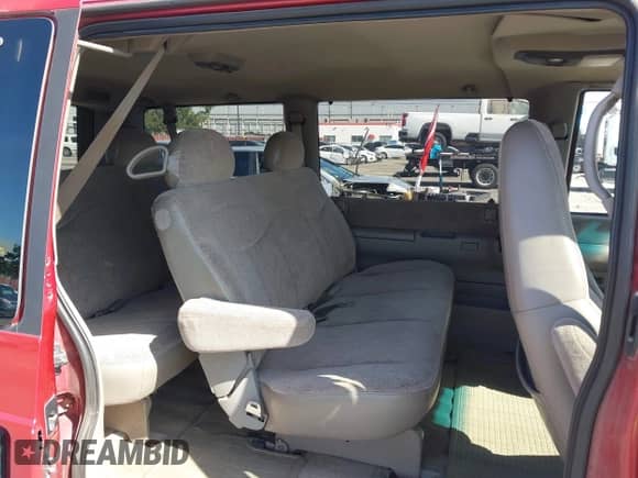 1998 Chevrolet Astro с VIN 1GNDM19W5WB131741, выставлен на аукционе IAAI как лот 41993985 с пробегом 87 362 миль миль и . История ставок и продаж доступна на DreamBid. Изображение 8.
