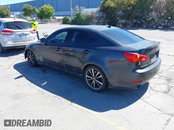 2008 Lexus IS 350 с VIN JTHBE262585021518, выставлен на аукционе IAAI как лот 42961390 с пробегом 216 275 миль миль и . История ставок и продаж доступна на DreamBid. Изображение 3.