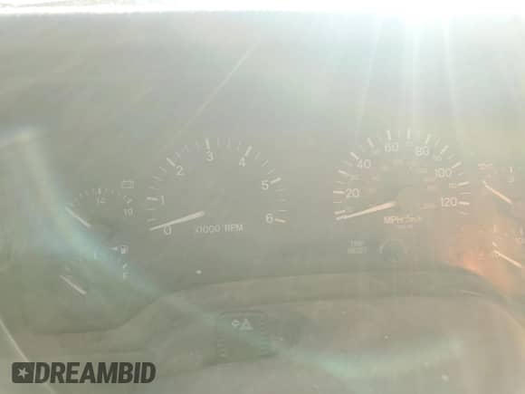 1998 Jeep Grand Cherokee z VIN 1J4FJB8S6WL117155, wystawiony jako Copart lot #81033684 z przebiegiem Nie podano mil oraz Szkoda całkowita • Salvage title. Historia ofert i sprzedaży dostępna na DreamBid. Obrazek 9.