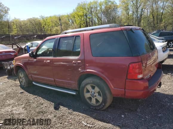 2005 Ford Explorer Limited z VIN 1FMDU75W25UA32889, wystawiony jako Copart lot #51746005 z przebiegiem Nie podano mil oraz Szkoda całkowita • Salvage title. Historia ofert i sprzedaży dostępna na DreamBid. Obrazek 2.