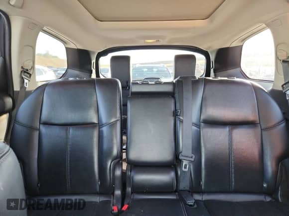 2015 Nissan Pathfinder SL с VIN 5N1AR2MM3FC708877, выставлен на аукционе Copart как лот 83975245 с пробегом 51 802 миль миль и Списание • Salvage title. История ставок и продаж доступна на DreamBid. Изображение 10.