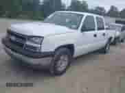 2005 Chevrolet Silverado 1500 LS с VIN 2GCEK13T051368475, выставлен на аукционе IAAI как лот 42345057 с пробегом 296 573 миль миль и . История ставок и продаж доступна на DreamBid. Изображение 2.