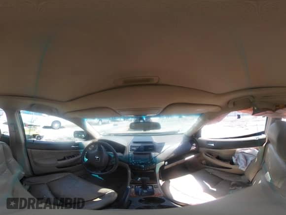 2004 Honda Accord EX z VIN 1HGCM66844A080227, wystawiony jako IAAI lot #42780914 z przebiegiem 195 729 mil mil oraz . Historia ofert i sprzedaży dostępna na DreamBid. Obrazek 18.