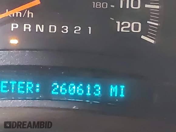 2007 Chevrolet Silverado 1500HD LS z VIN 1GCGK13U97F102188, wystawiony jako IAAI lot #42447177 z przebiegiem 260 613 mil mil oraz . Historia ofert i sprzedaży dostępna na DreamBid. Obrazek 15.