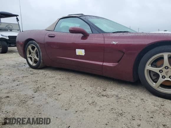 2003 Chevrolet Corvette с VIN 1G1YY32G635111840, выставлен на аукционе Copart как лот 74098764 с пробегом Не указан миль и На запчасти • Non repairable. История ставок и продаж доступна на DreamBid. Изображение 12.