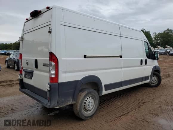 2024 Ram ProMaster Cargo Tradesman z VIN 3C6LRVDGXRE153410, wystawiony jako Copart lot #71470665 z przebiegiem 33 930 mil mil oraz Szkoda całkowita • Salvage title. Historia ofert i sprzedaży dostępna na DreamBid. Obrazek 3.