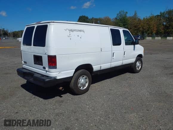 2007 Ford Econoline Cargo Commercial with VIN 1FTSE34L37DB49604, listed as a IAAI auction lot 43102604 with 144,154 mi miles and . Bid and sale history available at DreamBid. Image 4.