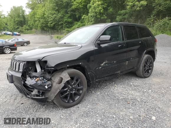 2019 Jeep Grand Cherokee Laredo E with VIN 1C4RJFAG3KC629143, listed as a Copart auction lot 61034645 with 98,539 mi miles and Salvage title. Bid and sale history available at DreamBid. Image 1.