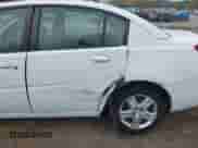 2007 Saturn ION ION 2 с VIN 1G8AJ55F17Z107845, выставлен на аукционе IAAI как лот 43133348 с пробегом 95 348 миль миль и . История ставок и продаж доступна на DreamBid. Изображение 6.