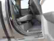 2010 Dodge 1500 SLT z VIN 1D7RB1GP0AS109242, wystawiony jako IAAI lot #42309363 z przebiegiem 243 479 mil mil oraz . Historia ofert i sprzedaży dostępna na DreamBid. Obrazek 8.