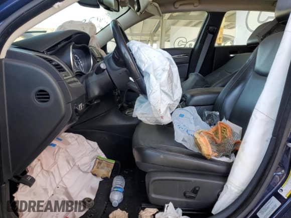 2015 Chrysler 300 Limited with VIN 2C3CCAAG1FH864215, listed as a Copart auction lot 56018625 with 131,861 mi miles and Salvage title. Bid and sale history available at DreamBid. Image 7.