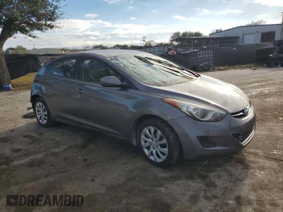 2011 Hyundai Elantra GLS с VIN 5NPDH4AE3BH034774, выставлен на аукционе Copart как лот 89142405 с пробегом 187 552 миль миль и Списание • Salvage title. История ставок и продаж доступна на DreamBid. Изображение 4.