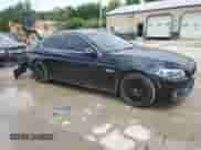 2014 BMW 5 Series 550i xDrive z VIN WBAKP9C57ED692951, wystawiony jako Copart lot #66348425 z przebiegiem 125 667 mil mil oraz Szkoda całkowita • Salvage title. Historia ofert i sprzedaży dostępna na DreamBid. Obrazek 4.