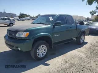2003 Toyota Tundra Limited z VIN 5TBRT38183S334171, wystawiony jako Copart lot #62878575 z przebiegiem 180 537 mil mil oraz Szkoda całkowita • Salvage title. Historia ofert i sprzedaży dostępna na DreamBid. Obrazek 1.