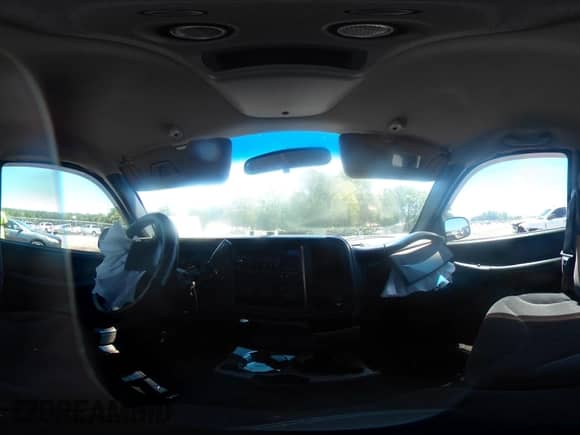 1999 GMC Sierra 1500 SLE with VIN 1GTEC14V9XZ517229, listed as a IAAI auction lot 42330188 with 285,579 mi miles and . Bid and sale history available at DreamBid. Image 18.