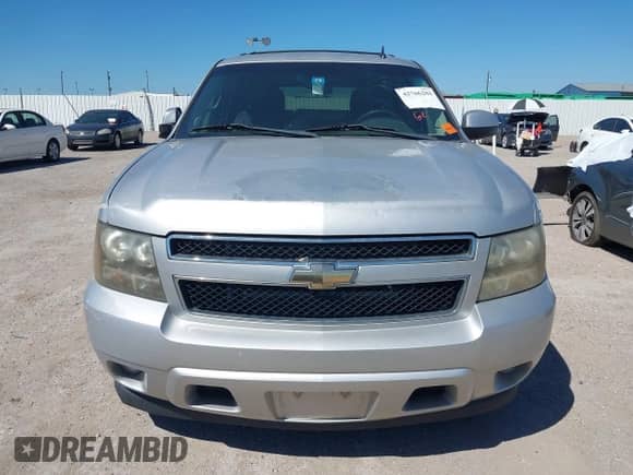 2011 Chevrolet Tahoe LS с VIN 1GNSCAE09BR162889, выставлен на аукционе IAAI как лот 42766203 с пробегом 213 510 миль миль и . История ставок и продаж доступна на DreamBid. Изображение 12.
