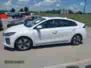 2020 Hyundai Ioniq Limited с VIN KMHC05LCXLU213966, выставлен на аукционе IAAI как лот 42560158 с пробегом 53 171 миль миль и . История ставок и продаж доступна на DreamBid. Изображение 14.