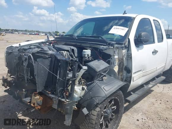 2011 GMC Sierra 1500 SLE с VIN 1GTR2VE32BZ247634, выставлен на аукционе IAAI как лот 43097507 с пробегом 235 202 миль миль и . История ставок и продаж доступна на DreamBid. Изображение 6.