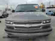 2002 Chevrolet Tahoe LS с VIN 1GNEC13VX2R232041, выставлен на аукционе Copart как лот 81682185 с пробегом Не указан миль и Чистый • Clean title. История ставок и продаж доступна на DreamBid. Изображение 5.