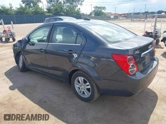 2015 Chevrolet Sonic LT with VIN 1G1JC5SH6F4128961, listed as a IAAI auction lot 42585563 with 120,862 mi miles and . Bid and sale history available at DreamBid. Image 3.