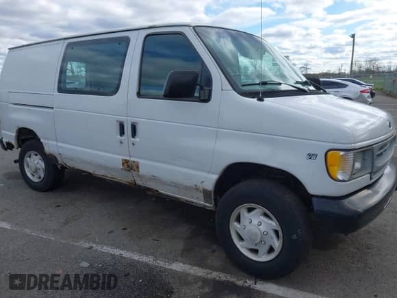 1999 Ford Econoline Cargo with VIN 1FTSE34L4XHA58575, listed as a IAAI auction lot 42534428 with 131,472 mi miles and . Bid and sale history available at DreamBid. Image 1.
