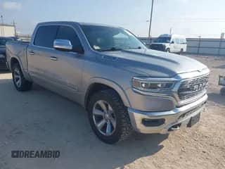 2022 Ram 1500 Limited z VIN 1C6SRFHT5NN189066, wystawiony jako IAAI lot #42736610 z przebiegiem Nie podano mil oraz . Historia ofert i sprzedaży dostępna na DreamBid. Obrazek 1.