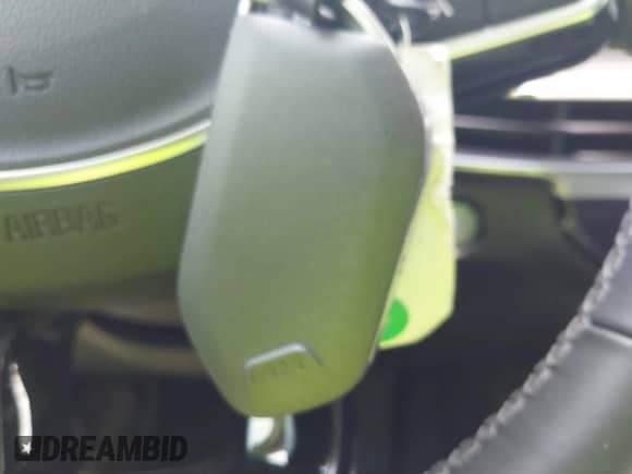 2025 Kia Sorento S with VIN 5XYRL4JC0SG339904, listed as a IAAI auction lot 43053180 with 5,227 mi miles and . Bid and sale history available at DreamBid. Image 11.