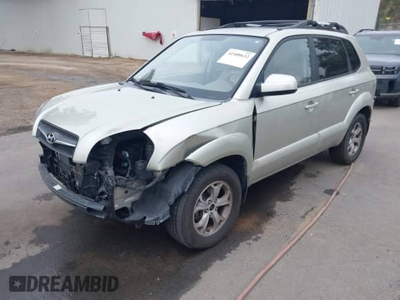 2009 Hyundai Tucson SE с VIN KM8JN12D49U951332, выставлен на аукционе IAAI как лот 42408632 с пробегом 77 356 миль миль и . История ставок и продаж доступна на DreamBid. Изображение 2.