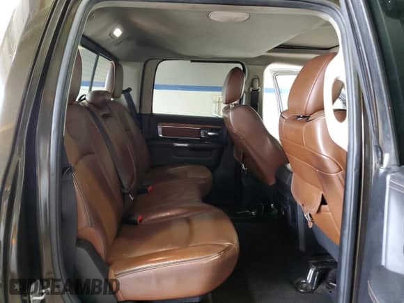 2014 Ram 1500 Longhorn z VIN 1C6RR7PTXES299621, wystawiony jako Copart lot #83958435 z przebiegiem 209 001 mil mil oraz Czysty tytuł • Clean title. Historia ofert i sprzedaży dostępna na DreamBid. Obrazek 10.