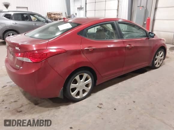 2013 Hyundai Elantra GLS z VIN KMHDH4AE2DU515264, wystawiony jako IAAI lot #41212787 z przebiegiem 154 840 mil mil oraz . Historia ofert i sprzedaży dostępna na DreamBid. Obrazek 4.