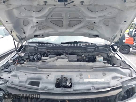 2020 Ford F-250 XL z VIN 1FTBF2A64LED11251, wystawiony jako IAAI lot #43145926 z przebiegiem 83 916 mil mil oraz . Historia ofert i sprzedaży dostępna na DreamBid. Obrazek 10.