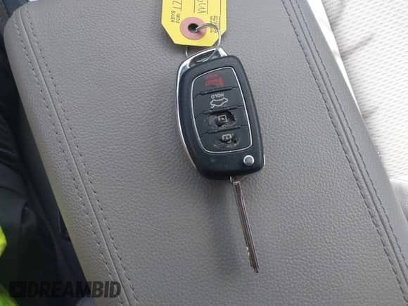 2017 Hyundai Sonata SE с VIN 5NPE24AF2HH589383, выставлен на аукционе IAAI как лот 43163194 с пробегом 27 745 миль миль и . История ставок и продаж доступна на DreamBid. Изображение 11.