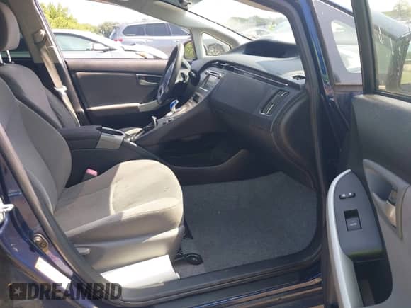 2012 Toyota Prius One с VIN JTDKN3DU6C1596884, выставлен на аукционе IAAI как лот 42816885 с пробегом 142 355 миль миль и . История ставок и продаж доступна на DreamBid. Изображение 5.