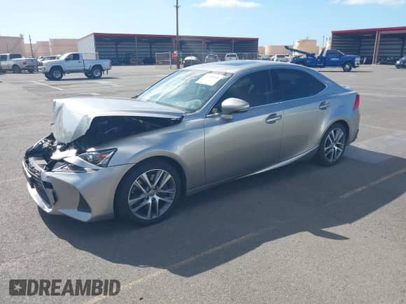 2020 Lexus IS 300 с VIN JTHAA1D27L5103490, выставлен на аукционе IAAI как лот 41080008 с пробегом 41 104 миль миль и . История ставок и продаж доступна на DreamBid. Изображение 17.