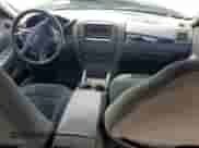 2002 Ford Explorer XLT with VIN 1FMZU73E72ZA29310, listed as a Copart auction lot 66535205 with 220,321 mi miles and Salvage title. Bid and sale history available at DreamBid. Image 8.