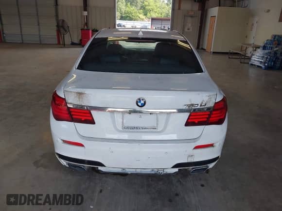 2014 BMW 7 Series ALPINA B7 with VIN WBAYE8C53ED780597, listed as a IAAI auction lot 43130128 with 98,724 mi miles and . Bid and sale history available at DreamBid. Image 16.